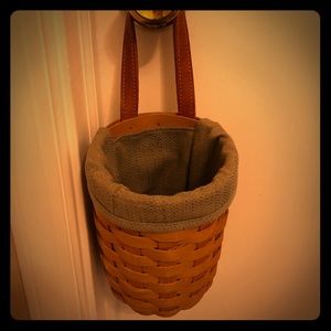 Longaberger 2004 Hanging Basket